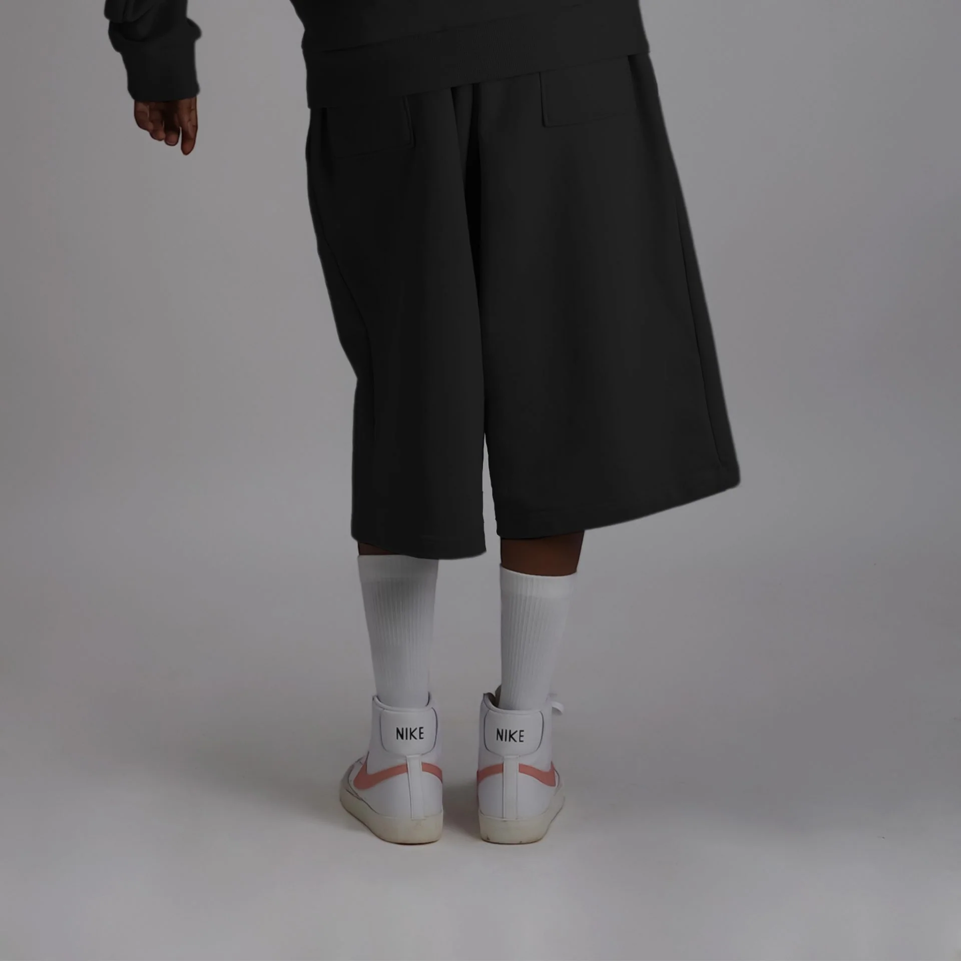 Superkicks | WIDE LEG CROPPED PANTS { CARBON BLACK - Image 3