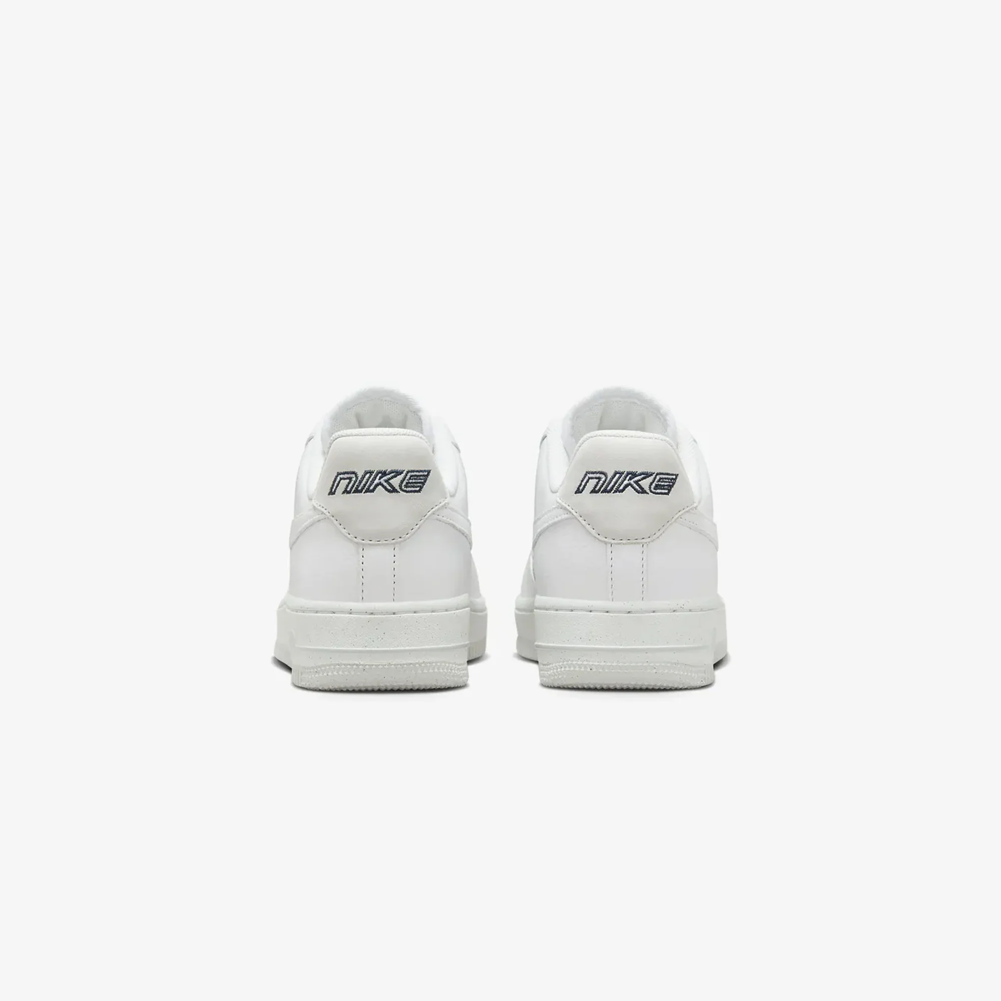 Nike | AIR FORCE 1 '07 LX { WHITE/LT SMOKE GREY-PHOTON DUST-WHITE - Image 3