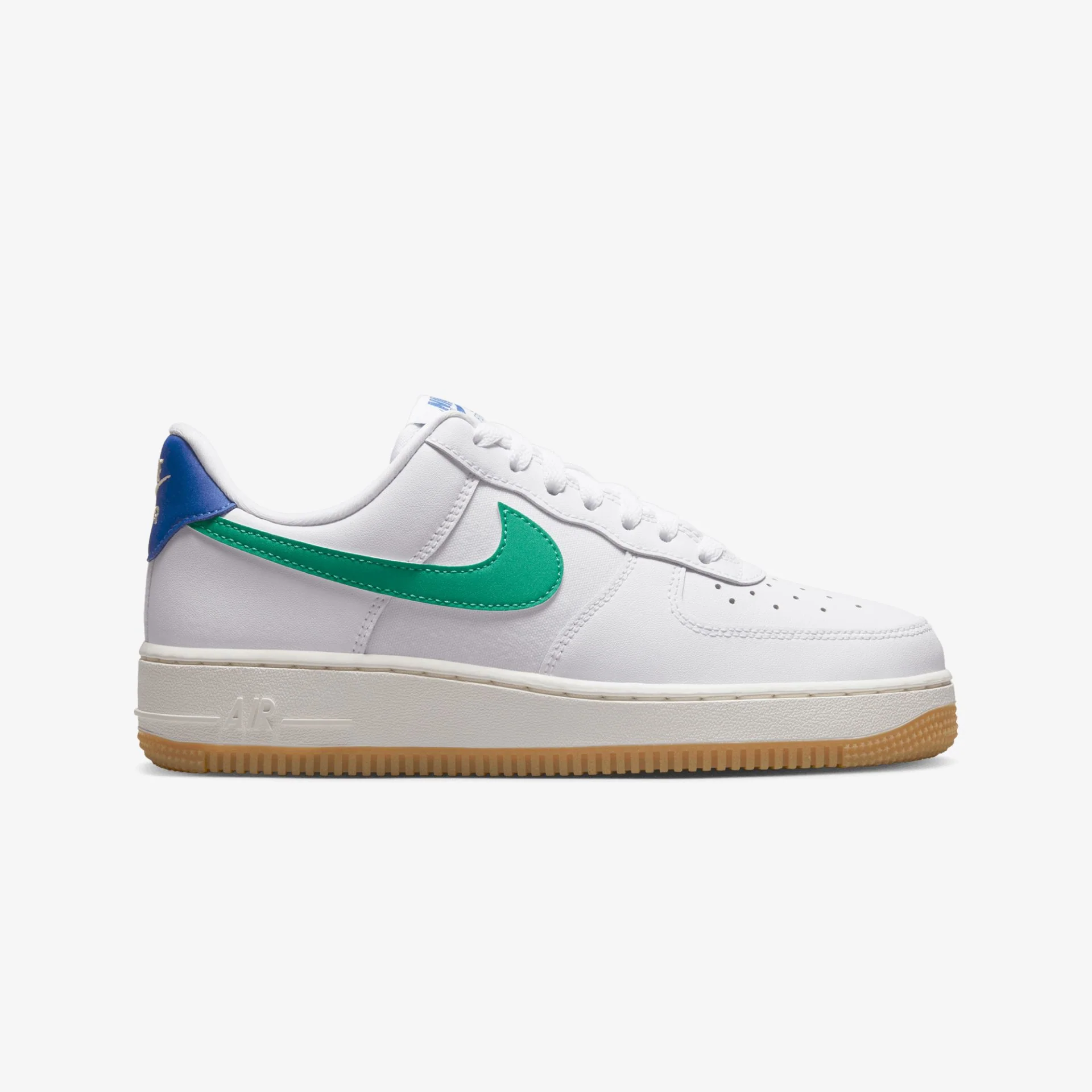 Nike | AIR FORCE 1 '07 { WHITE