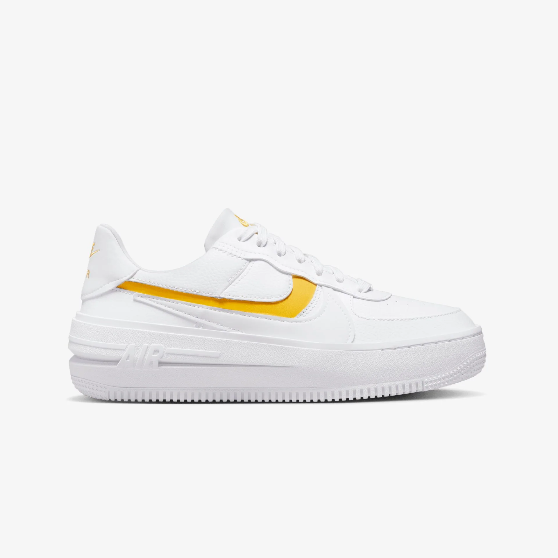 Nike | AIR FORCE 1 PLT.AF.ORM { YELLOW OCHRE