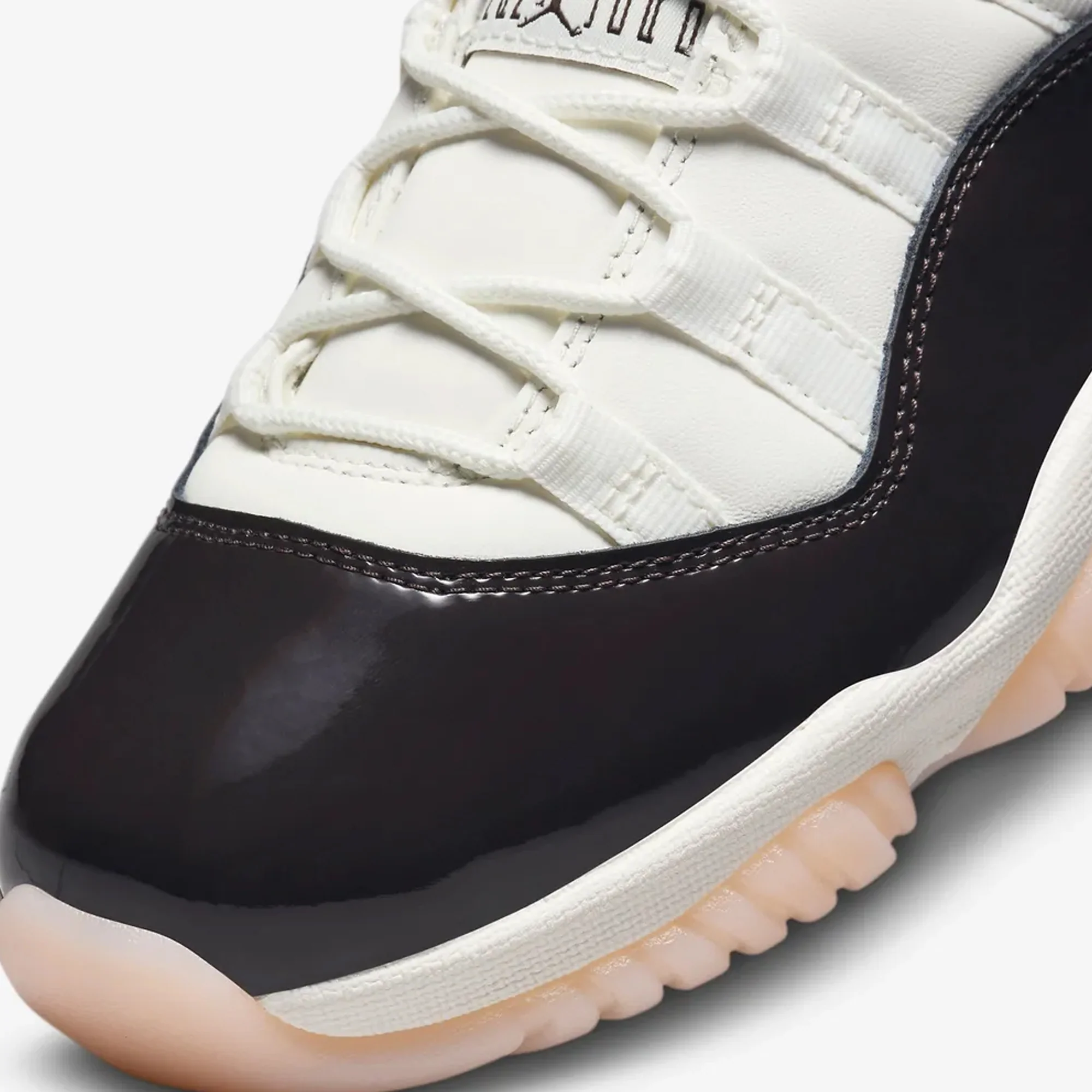 Jordan | AIR JORDAN 11 RETRO { SAIL/VELVET BROWN-ATMOSPHERE - Image 4