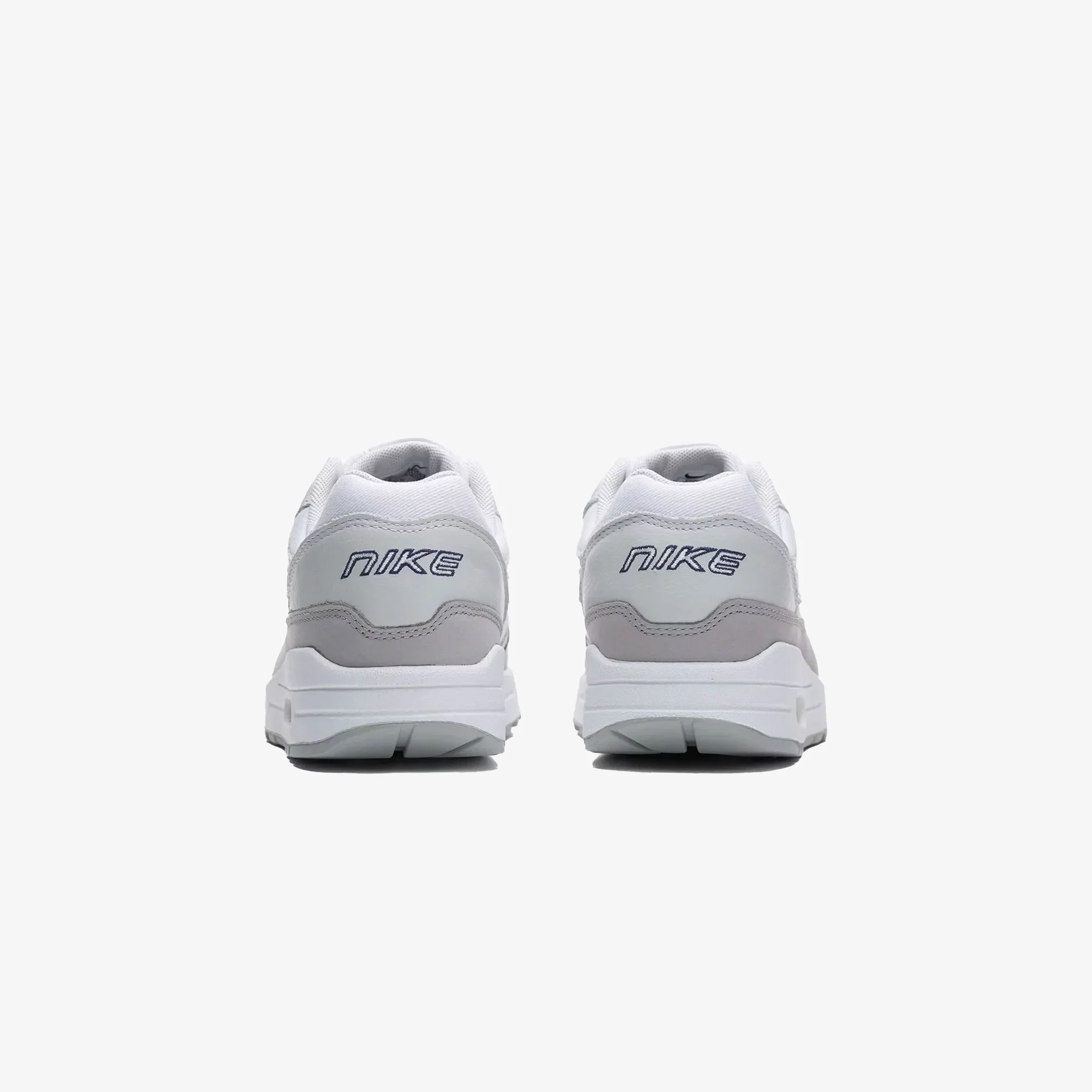 Nike | AIR MAX 1 '87 LX NBHD { PHOTON DUST/WHITE-LT SMOKE GREY - Image 3