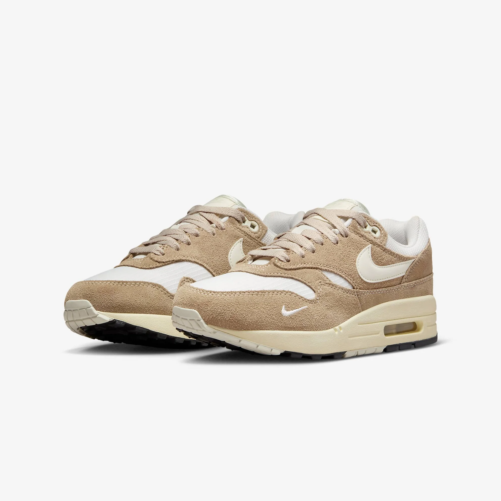 Nike | AIR MAX 1 '87 SE { SAIL/KHAKI-COCONUT MILK-LT OREWOOD BRN - Image 2