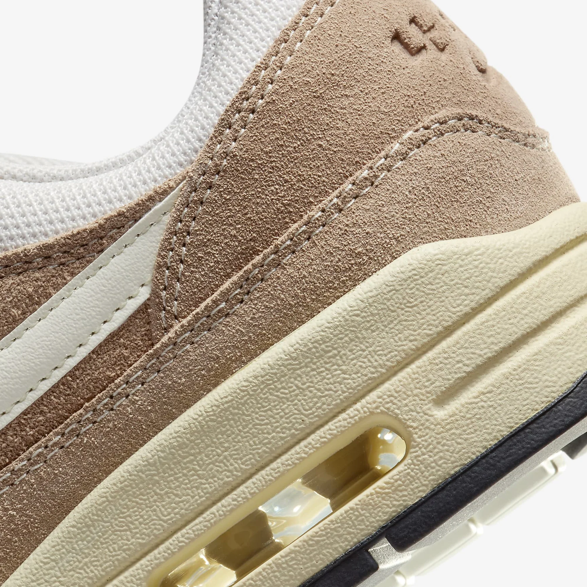 Nike | AIR MAX 1 '87 SE { SAIL/KHAKI-COCONUT MILK-LT OREWOOD BRN - Image 5