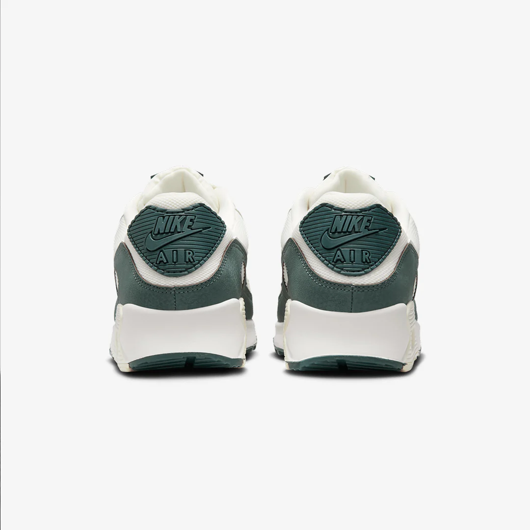 Nike | AIR MAX 90 { SAIL/WHITE-VINTAGE GREEN-COCONUT MILK - Image 3
