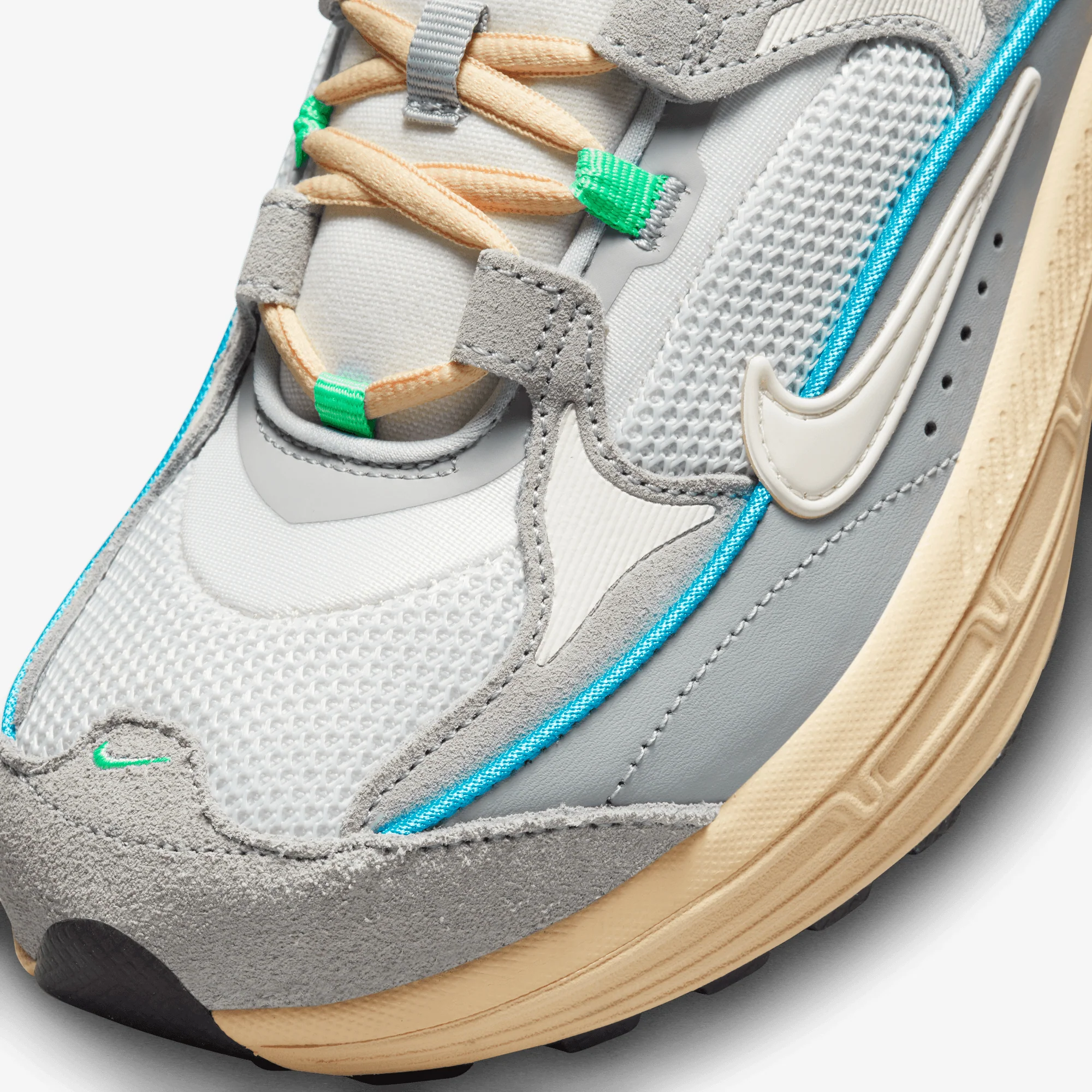 Nike | AIR MAX BLISS { LT SMOKE GREY/SAIL-PHOTON DUST - Image 4