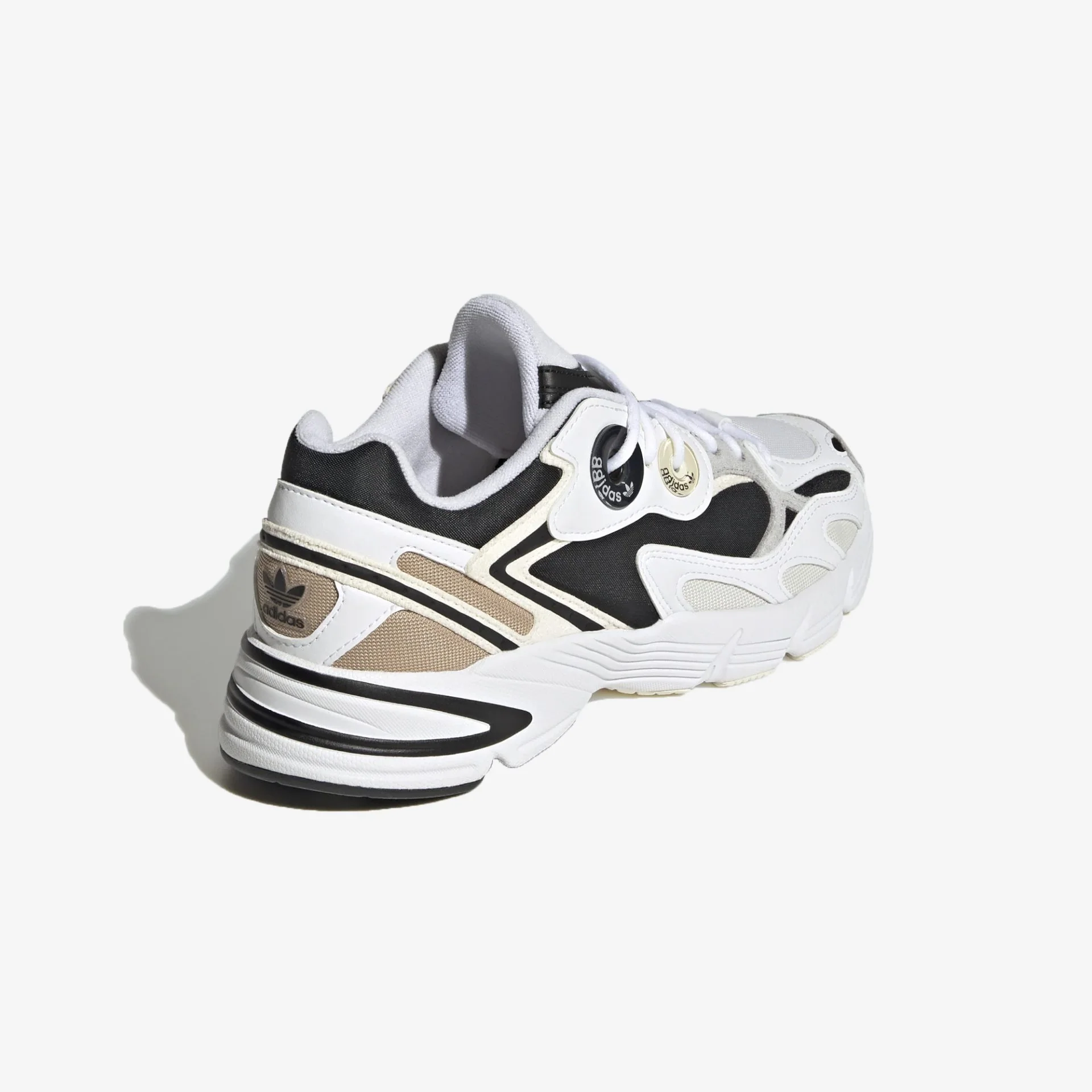 Adidas Originals | ASTIR { CLOUD WHITE / CORE BLACK - Image 3