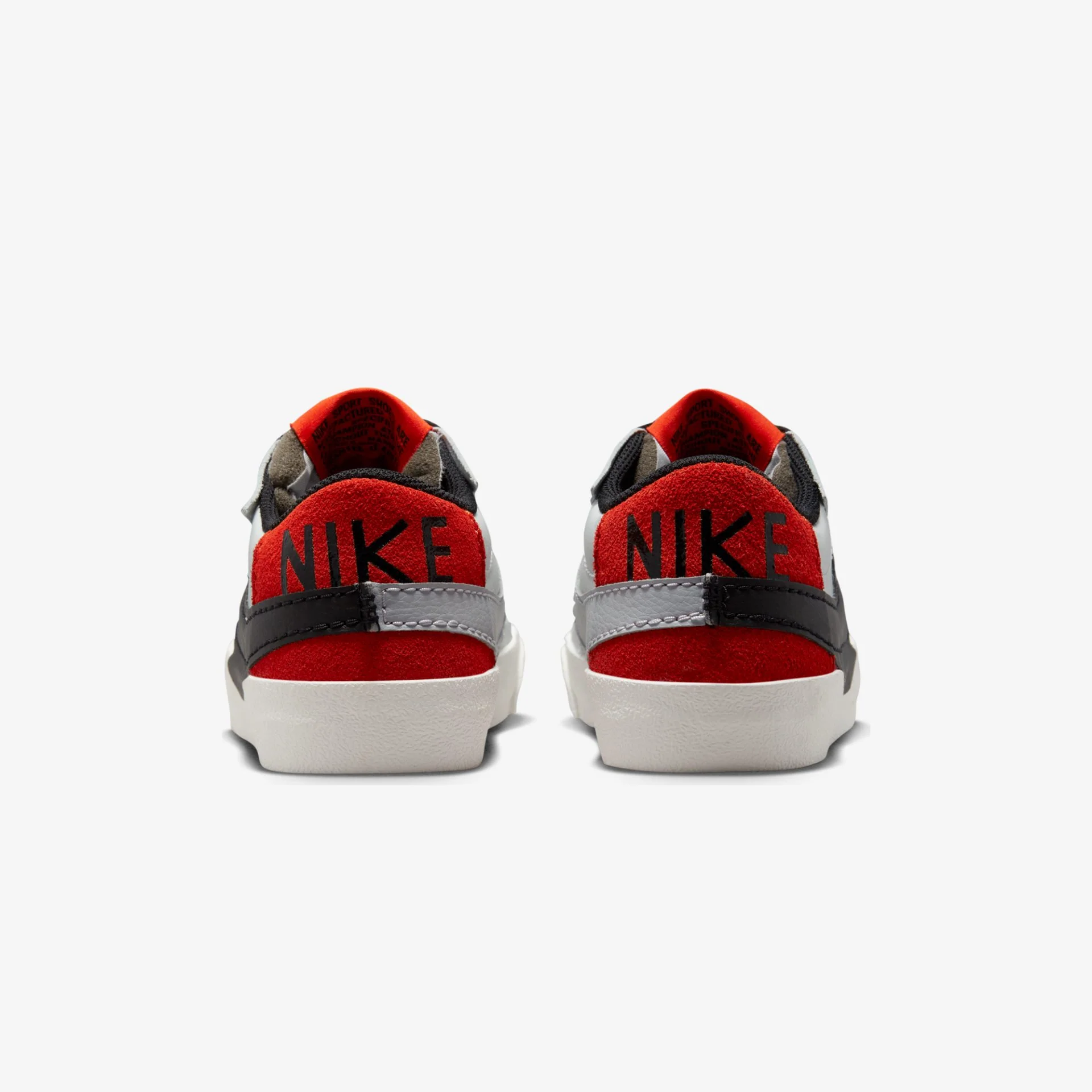 Nike | BLAZER LOW '77 JUMBO { BLACK-PICANTE RED - Image 3