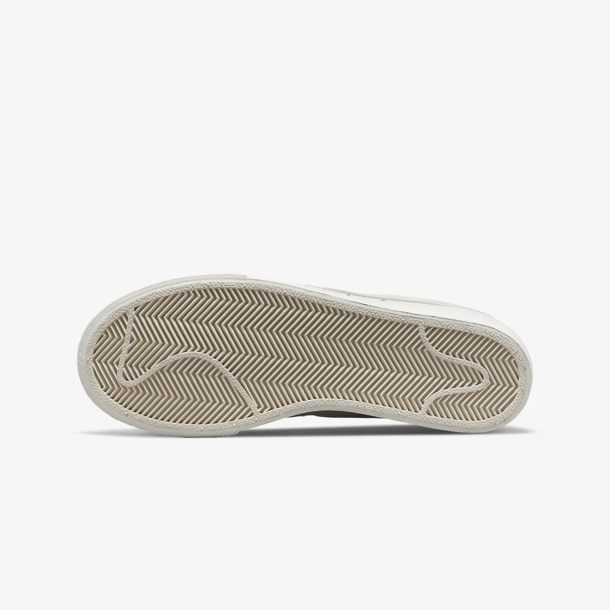 Nike | BLAZER LOW PLATFORM  { SAIL/SAIL-SAIL-BLACK - Image 4