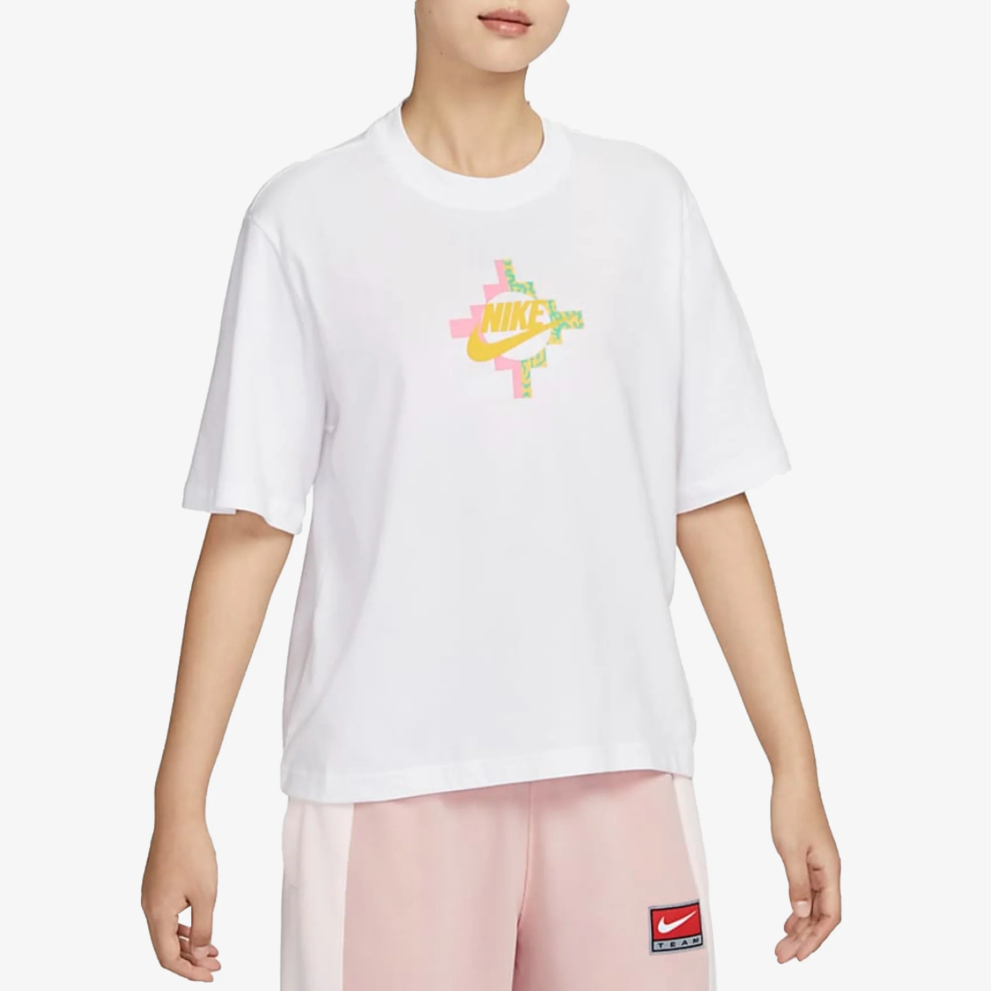Nike | BOXY { WHITE