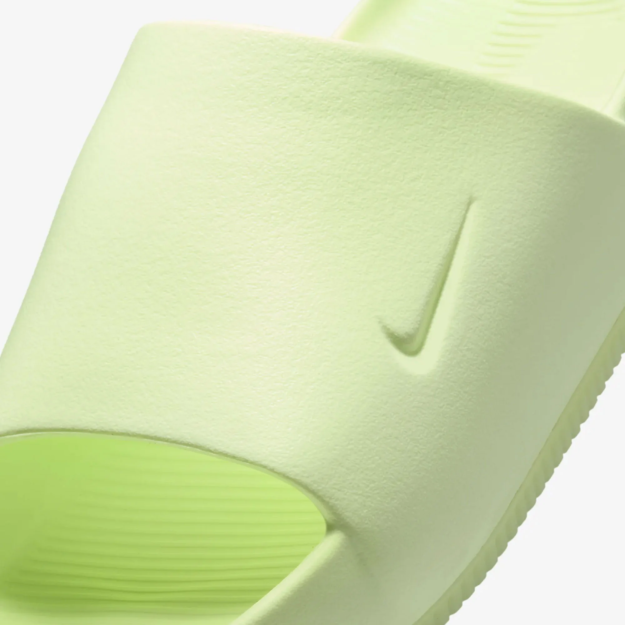 Nike | CALM { BARELY VOLT/BARELY VOLT - Image 2