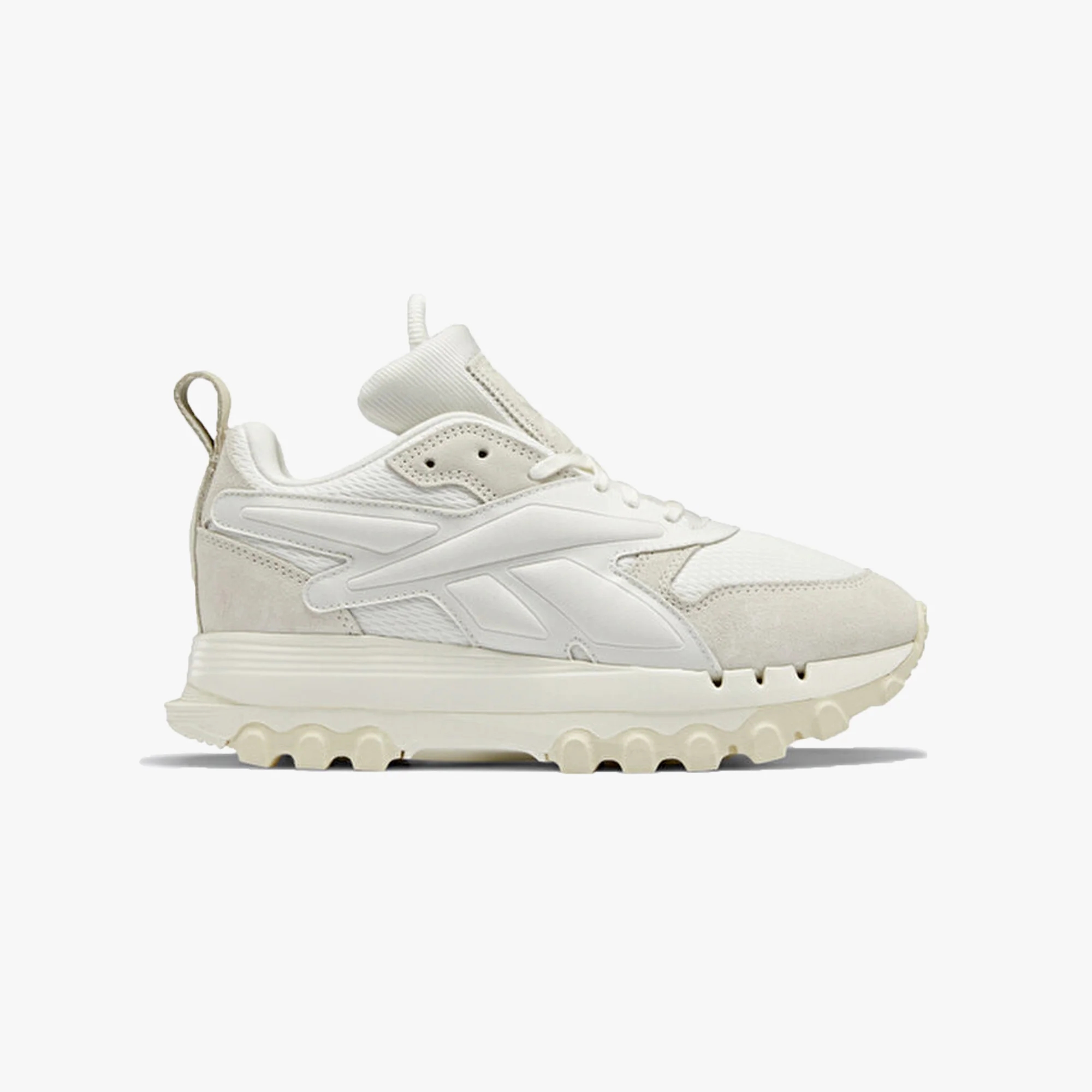 Reebok | CARDI B CLASSIC LEATHER V2 { CHALK/ALABASTER