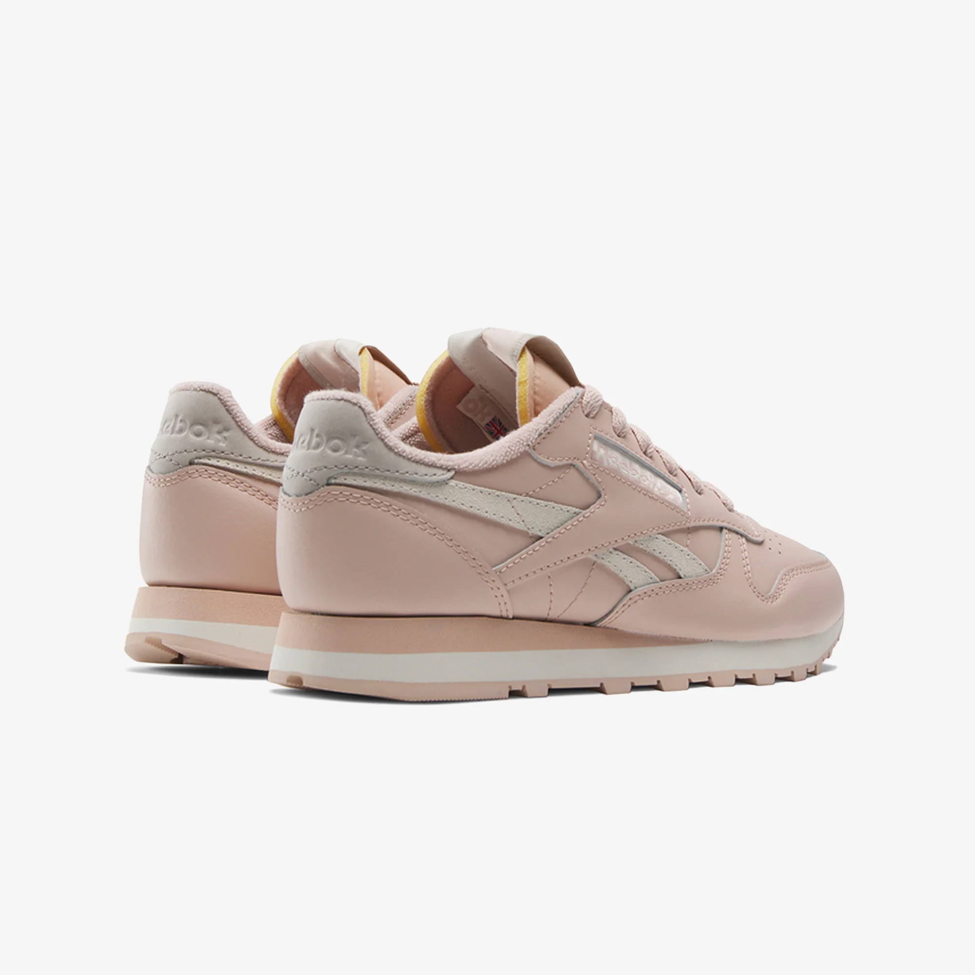 Reebok | CLASSIC LEATHER { BONE/ASH - Image 3