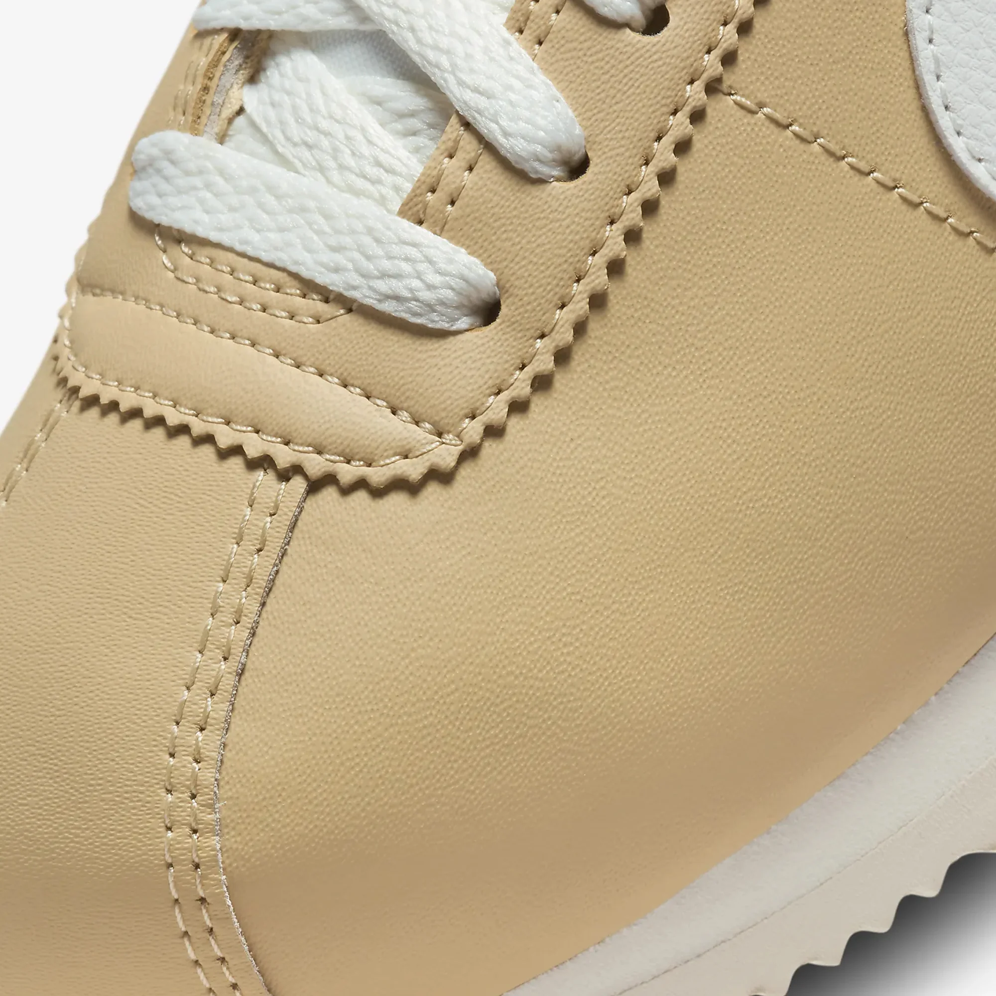 Nike | CORTEZ { SESAME/SAIL-WHITE - Image 4