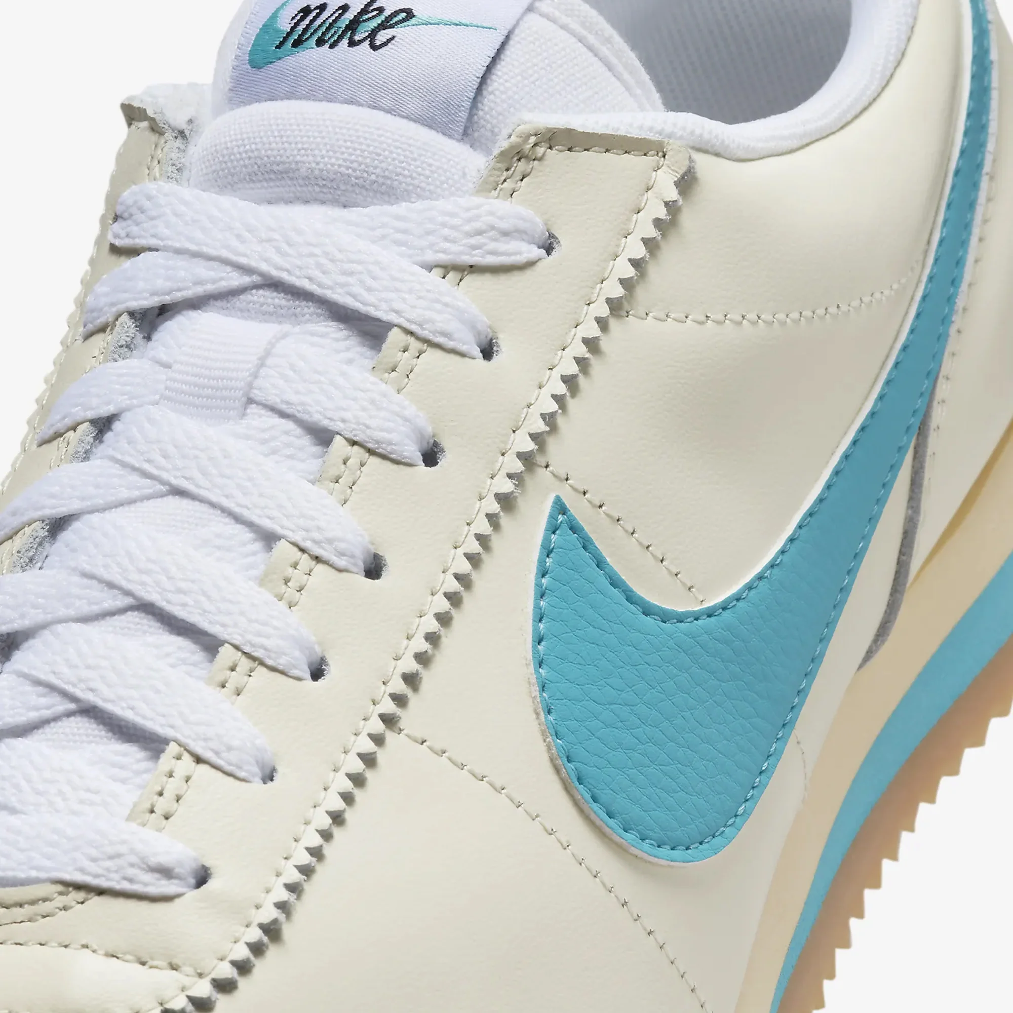 Nike | CORTEZ TXT { COCONUT MILK/TEAL NEBULA-GUM YELLOW - Image 4