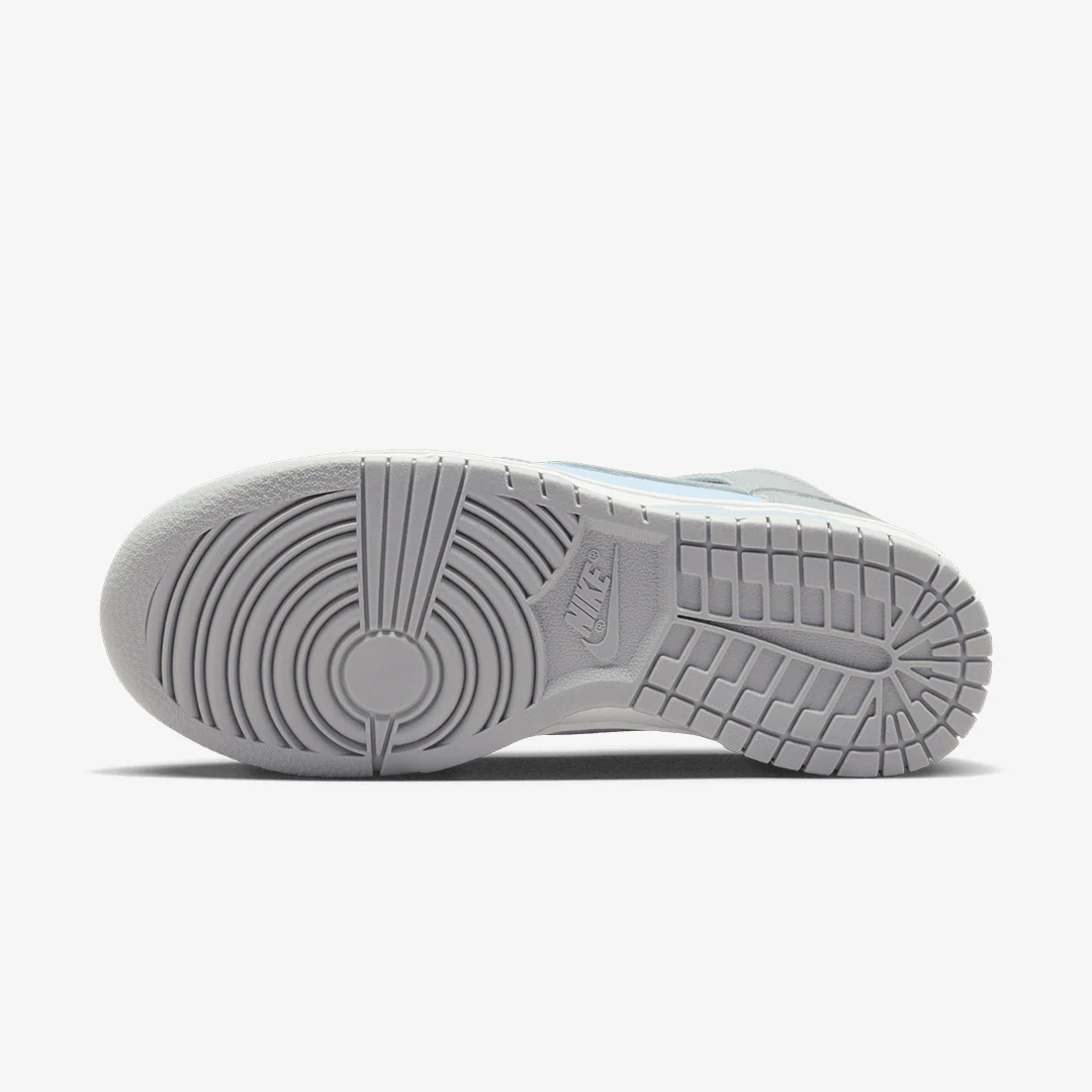 Nike | DUNK HIGH { BLUE TINT/LT SMOKE GREY-SUMMIT WHITE - Image 4