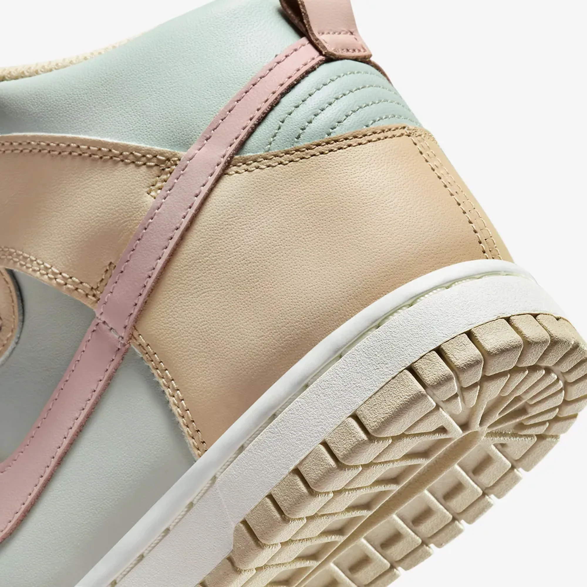 Nike | DUNK HIGH { SAND DRIFT/LIGHT SILVER - Image 5