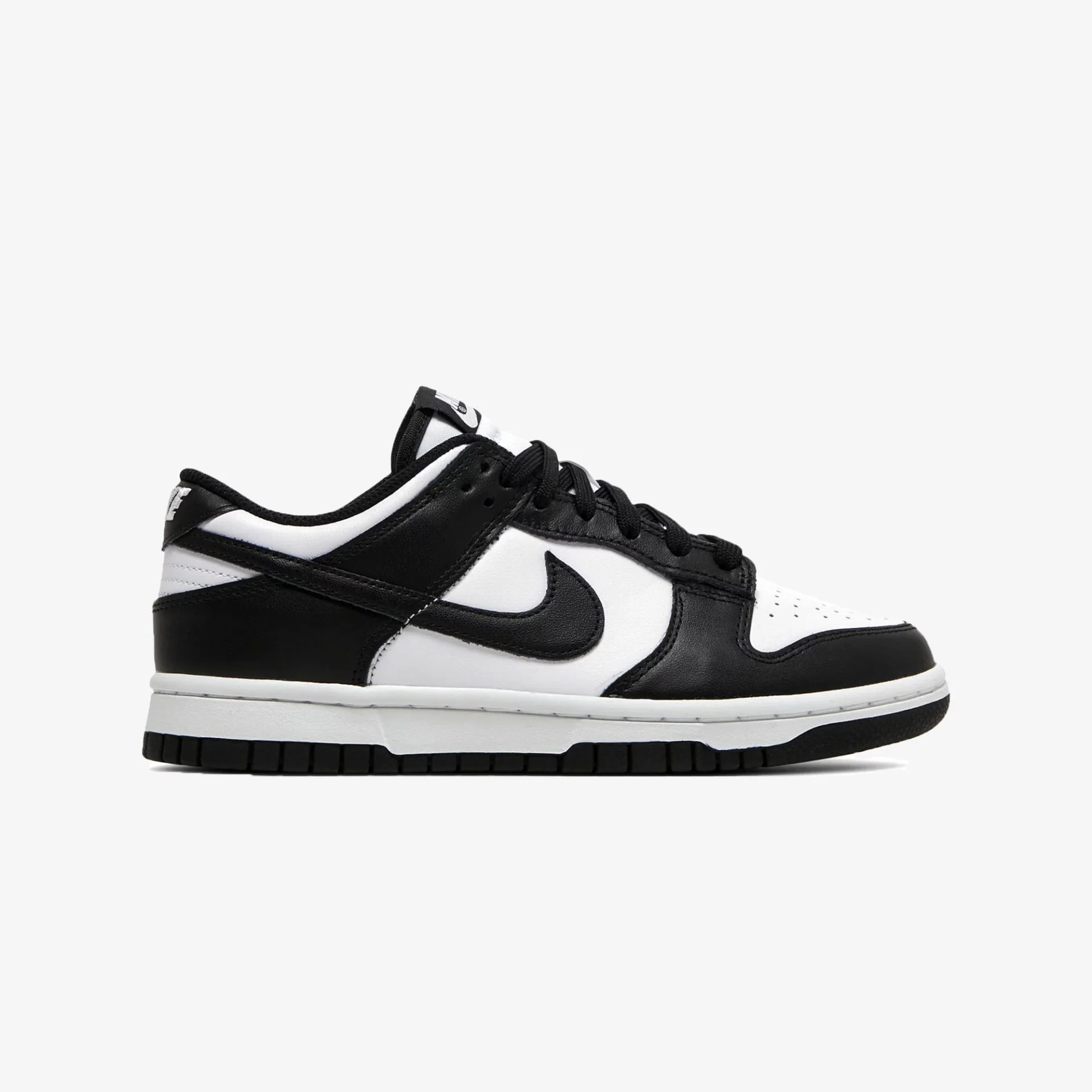 Nike | DUNK LOW { BLACK