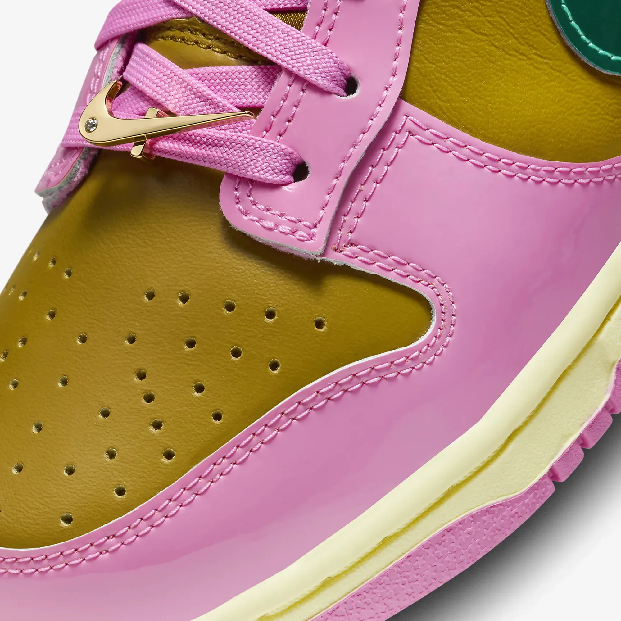 Nike | DUNK LOW X PARRIS GOEBEL { PLAYFUL PINK/MULTI-COLOR-BRONZINE - Image 4