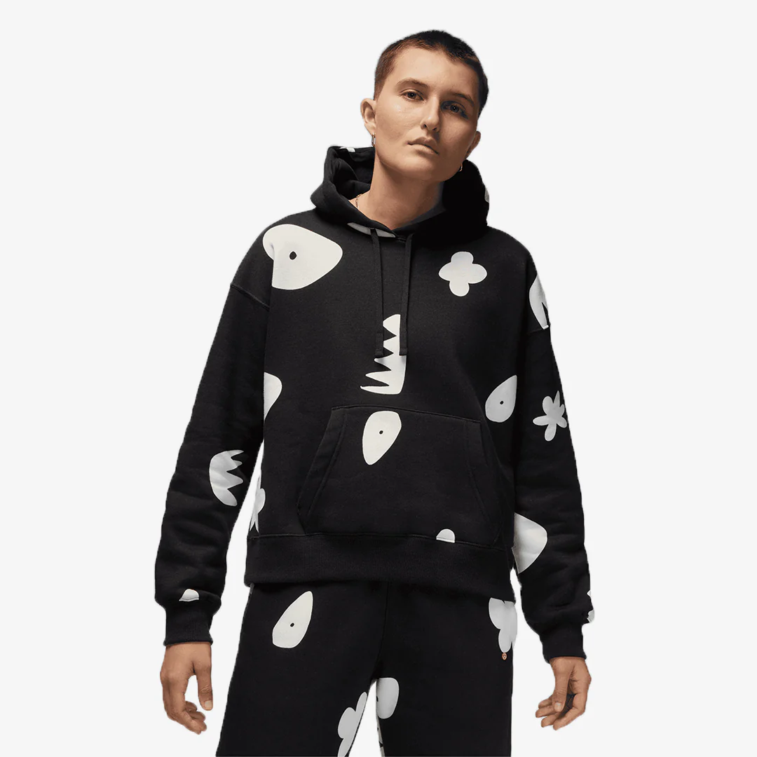 Jordan | JORDAN ARTIST SERIES BY MIA LEE { BLACK/SAIL