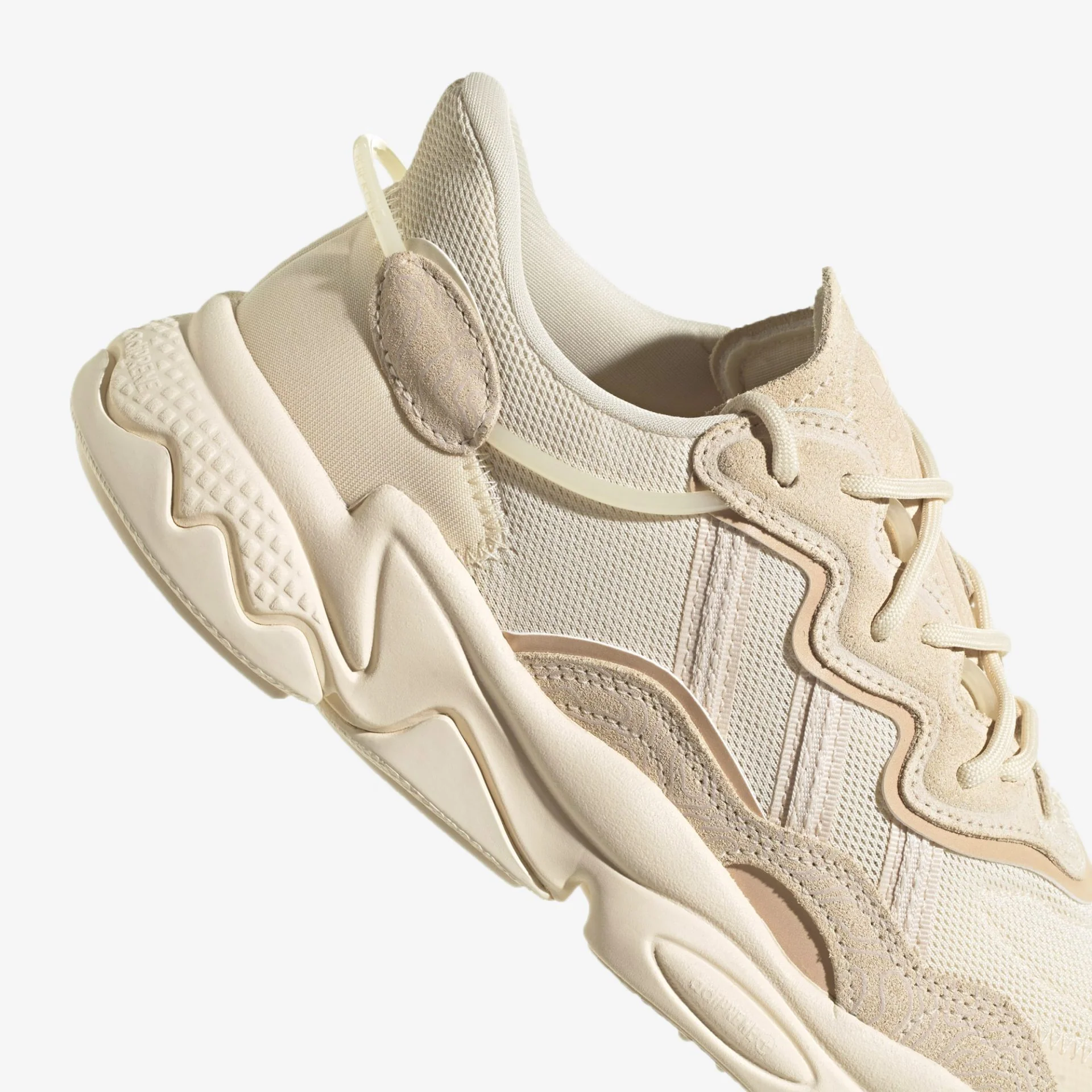 Adidas Originals | OZWEEGO { ECRU TINT / HALO BLUSH - Image 4