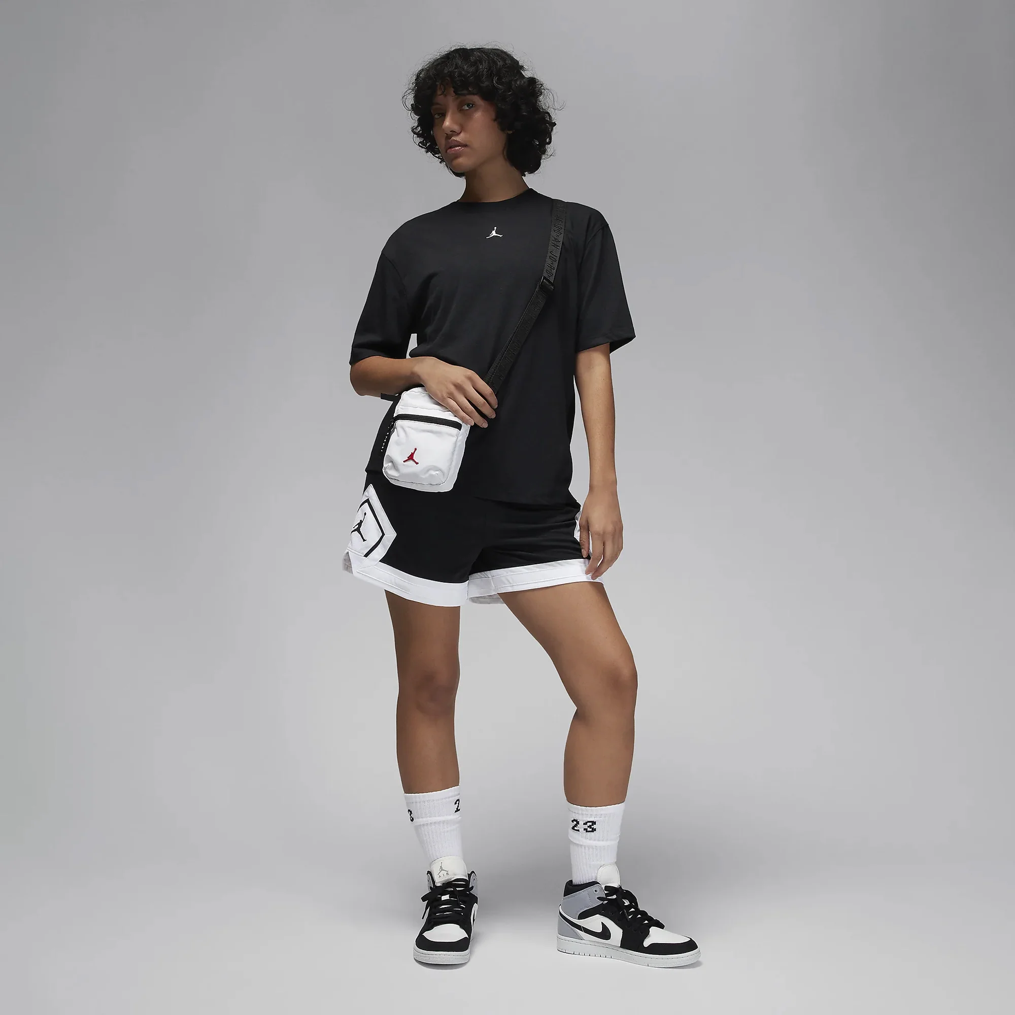 Jordan | SPORT DIAMOND SHORT-SLEEVE TOP { BLACK - Image 4