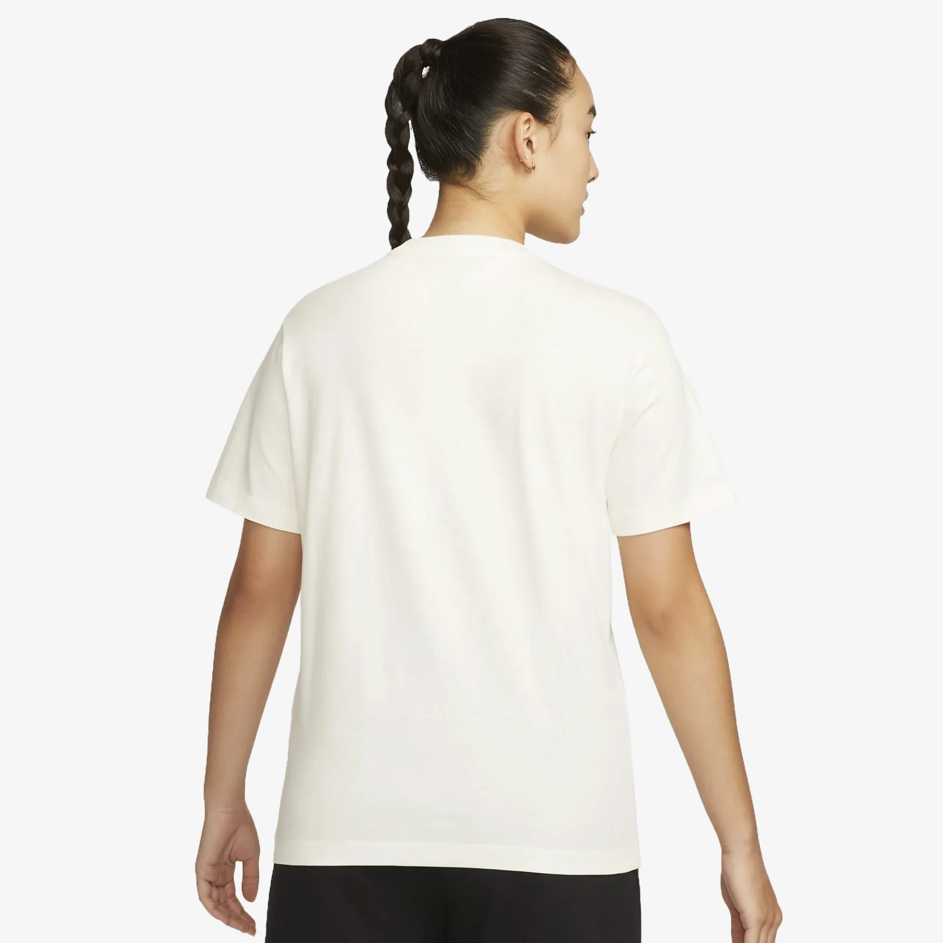 Nike | SPORTSWEAR EARTH DAY T-SHIRT { SAIL - Image 3