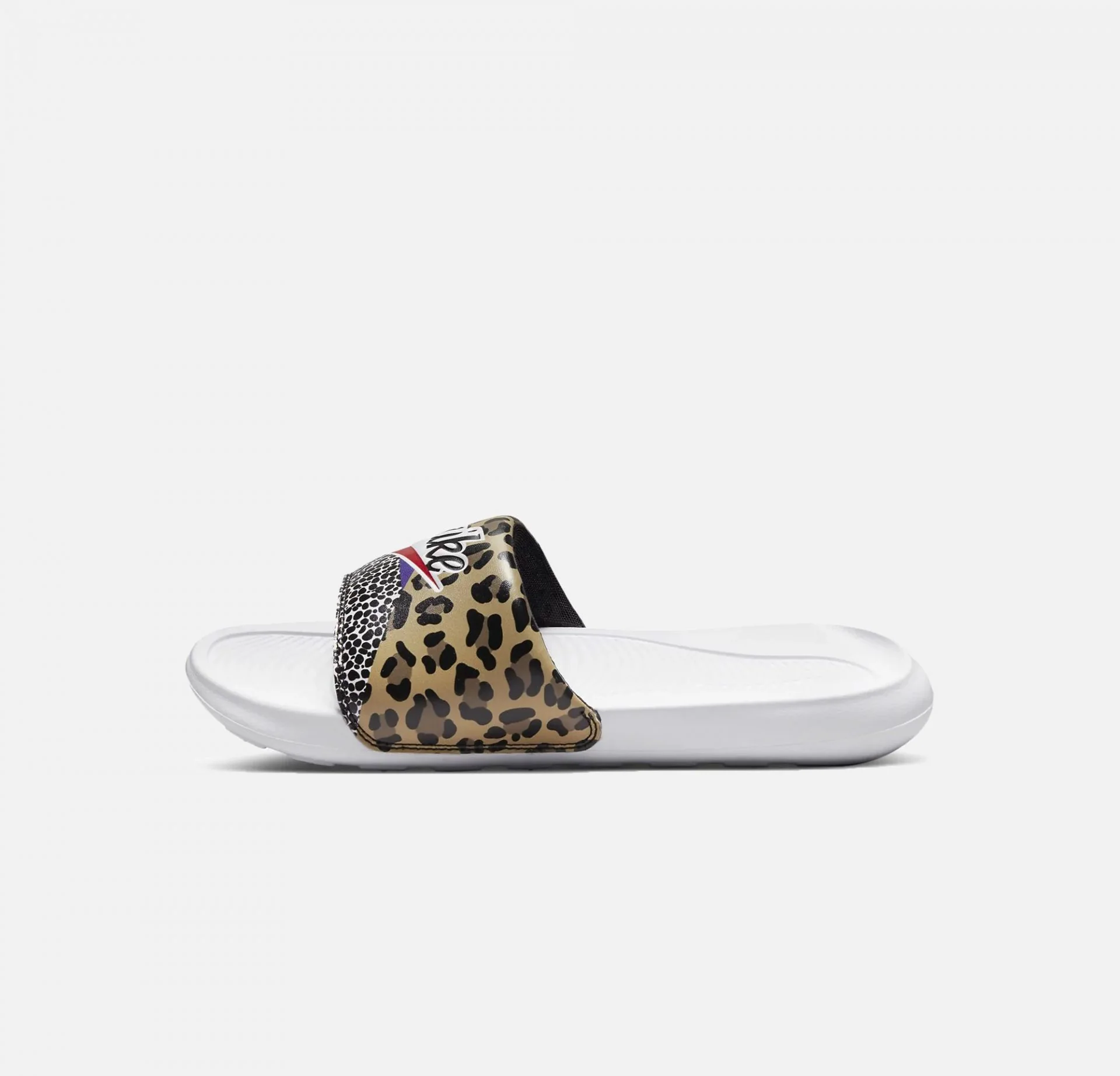 Nike | VICTORI ONE PRINTED SLIDE { ANIMAL PRINT