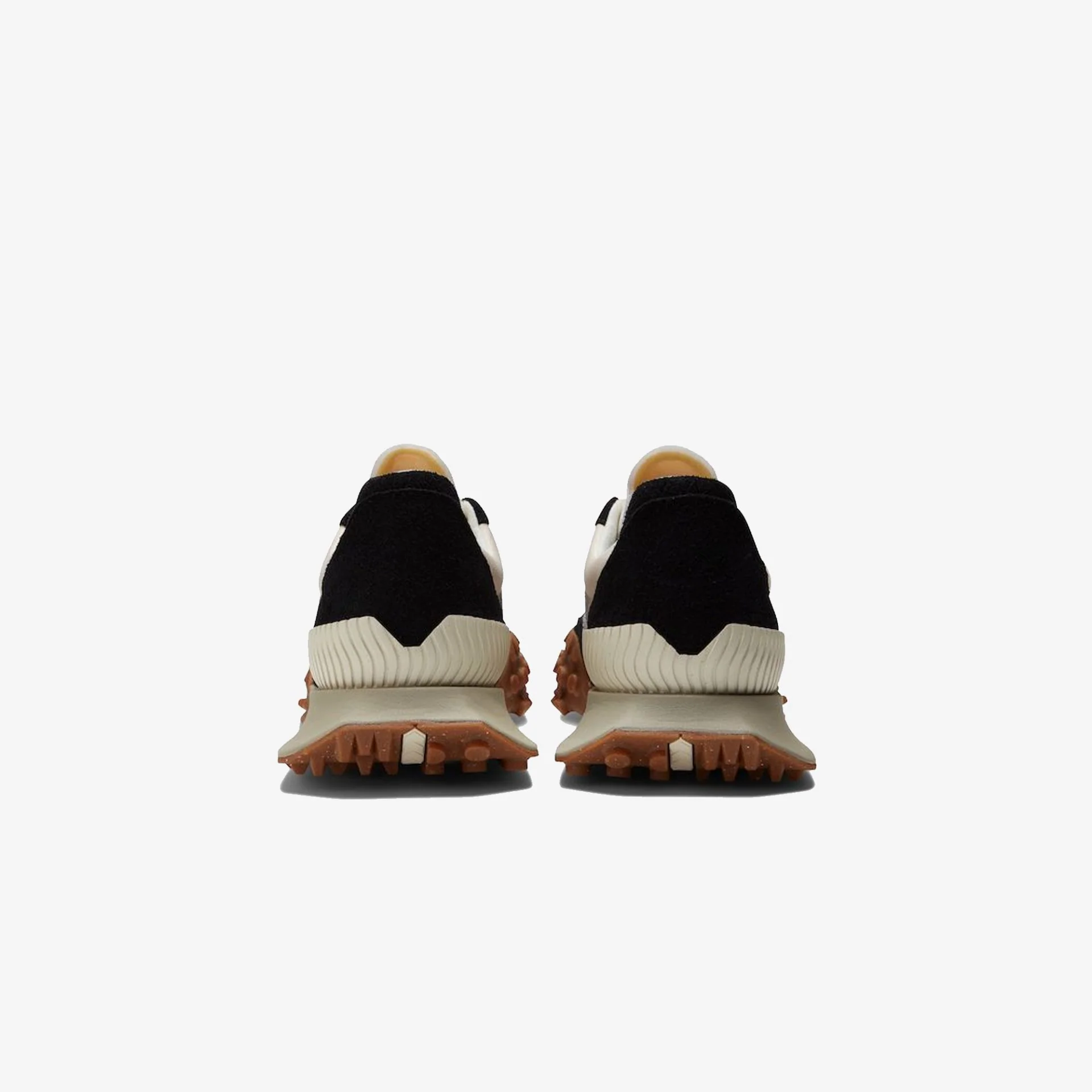 New Balance | XC-72 { BEIGE / BLACK - Image 3