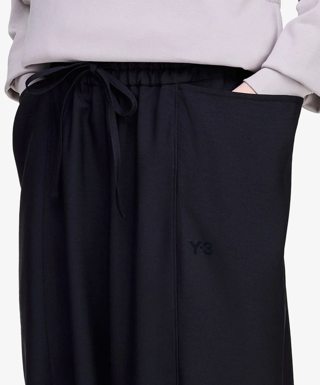 Y-3 | CROPPED TOP FLARED SPORT UNIFORM TRACK PANTS { BLACK - Image 4