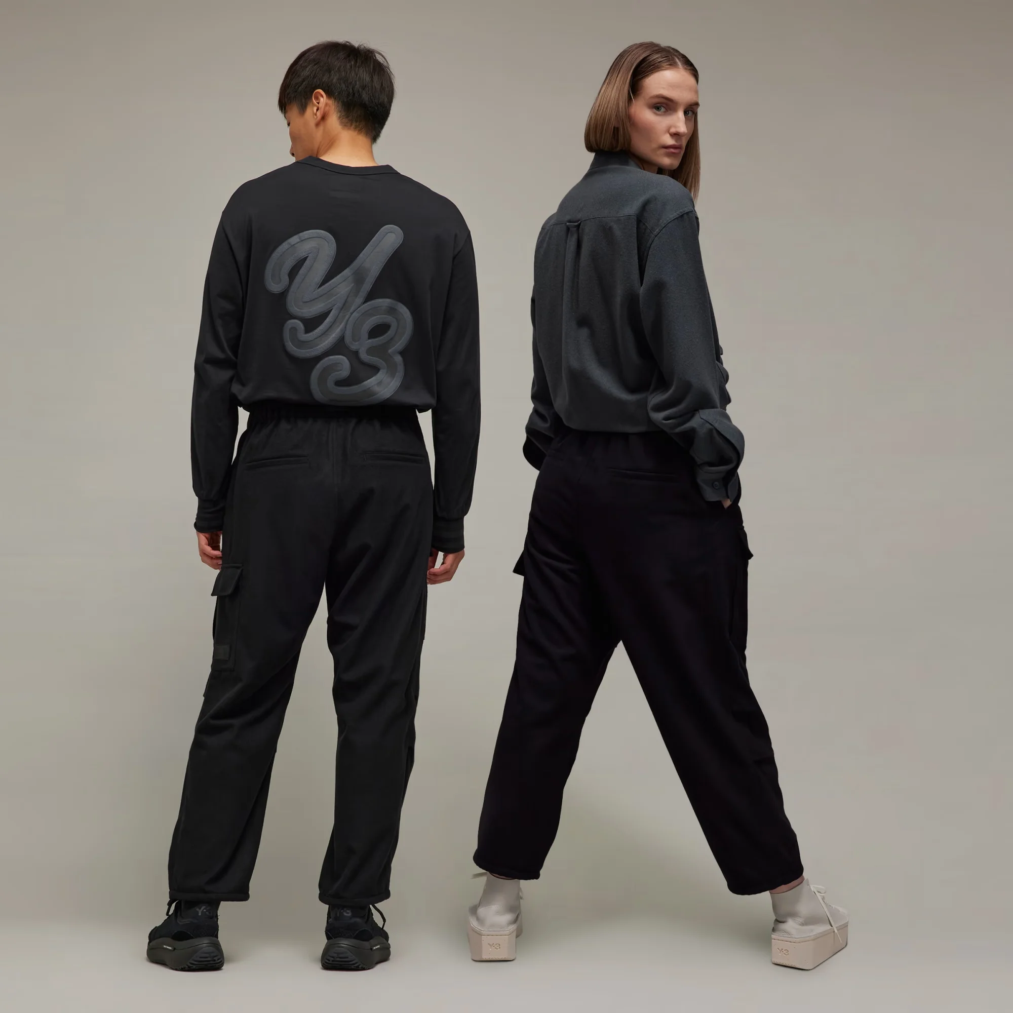 Y-3 | WOOL FLANNEL CARGO PANTS { BLACK - Image 7