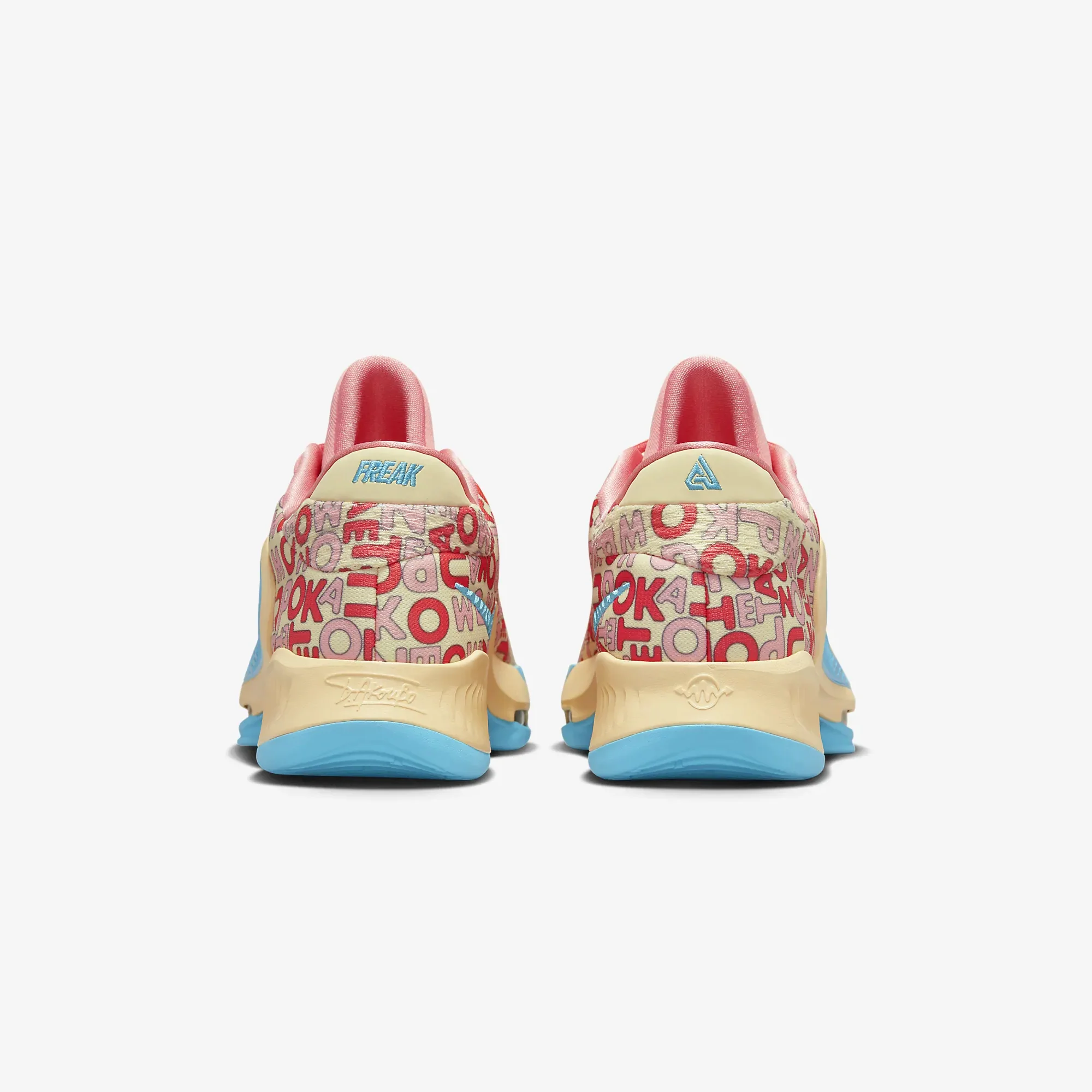 Nike | ZOOM FREAK 4 { PALE VANILLA/BLUE LIGHTNING-CORAL CHALK - Image 3