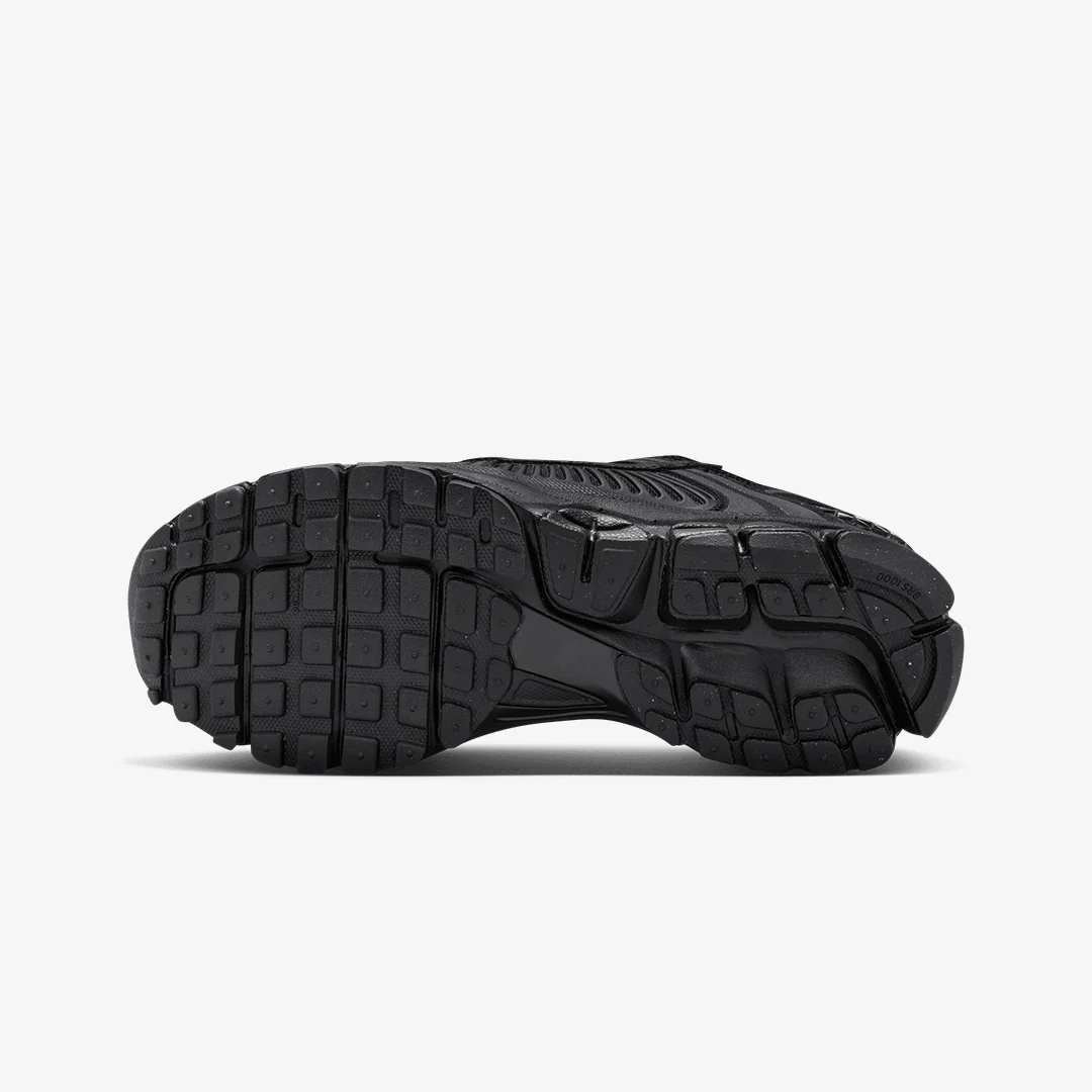 Nike | ZOOM VOMERO 5 { BLACK/BLACK - Image 5